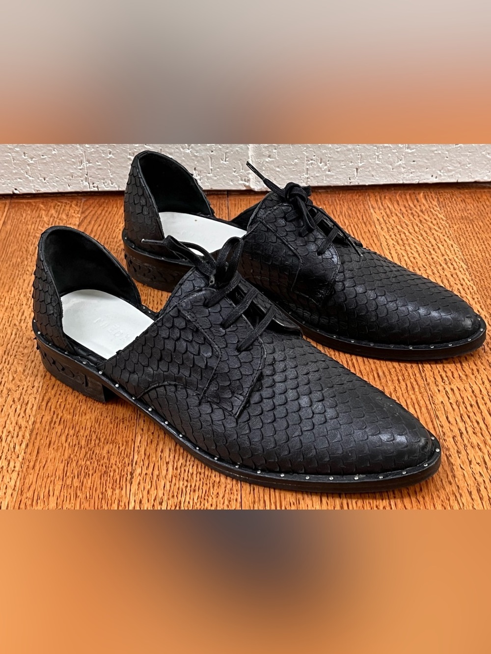 Freda Salvador D’Orsay Oxfords, Embossed Snake, black, 6